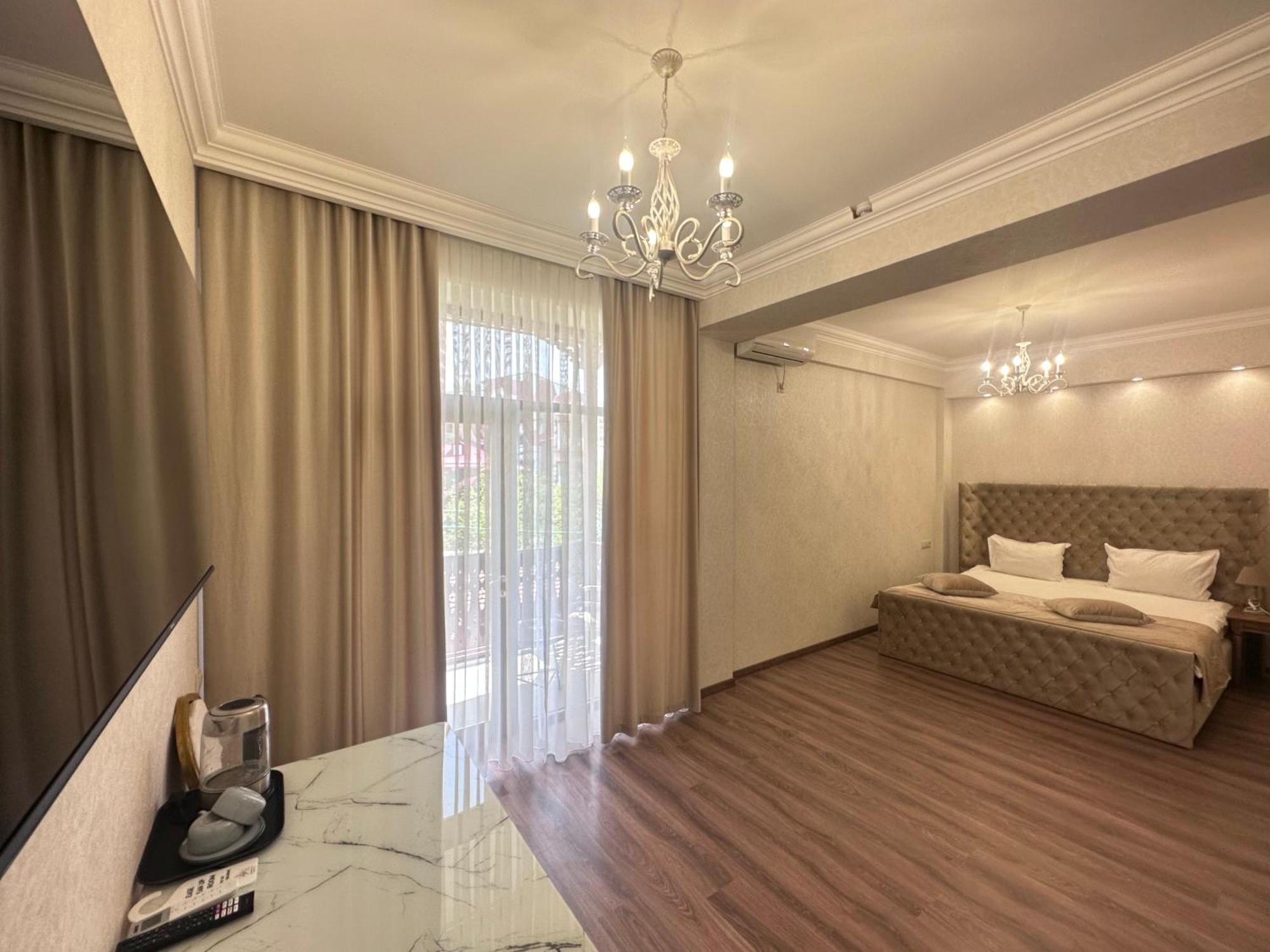 Armenia Hotel Erywań Zewnętrze zdjęcie
