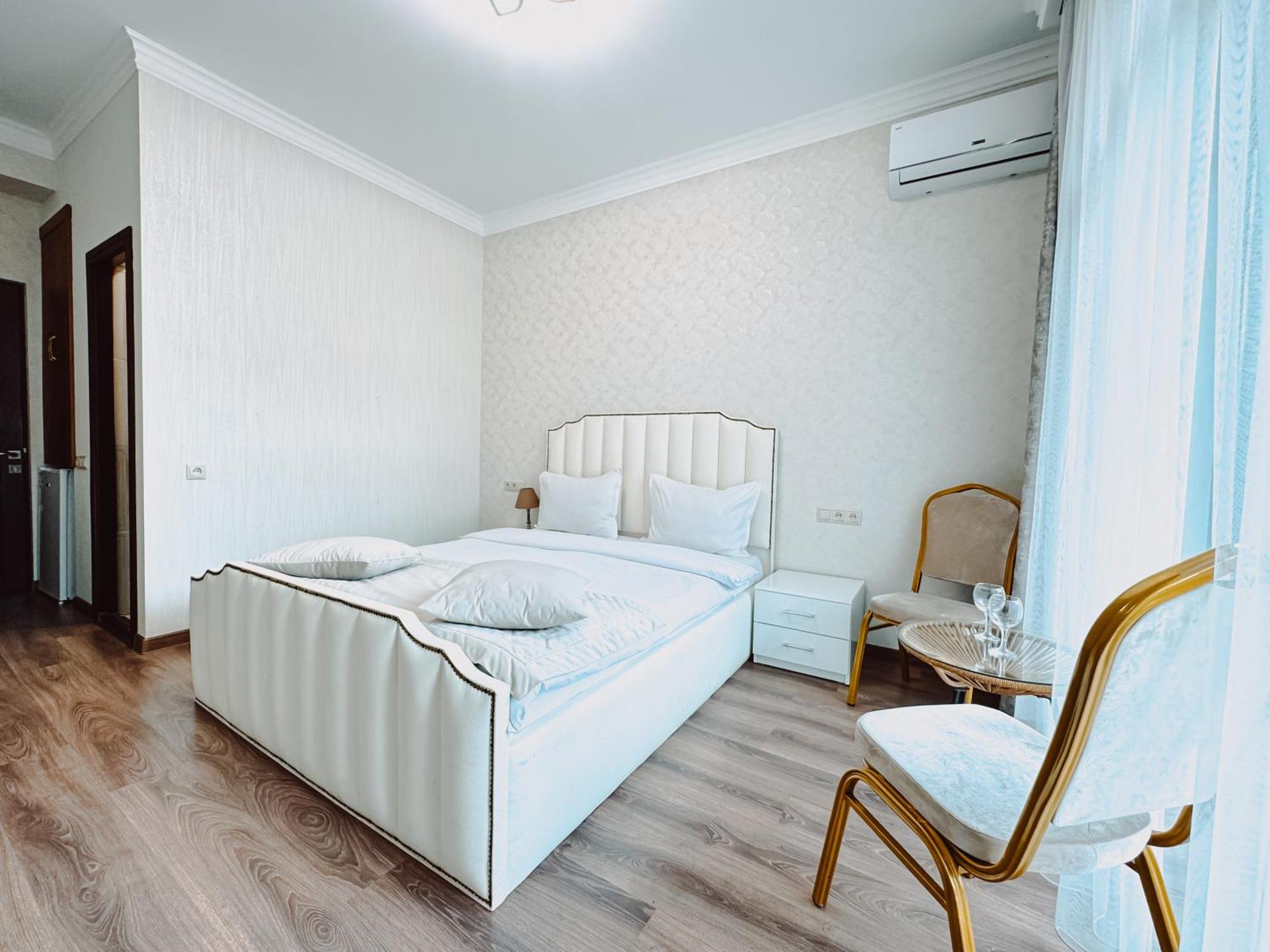Armenia Hotel Erywań Zewnętrze zdjęcie